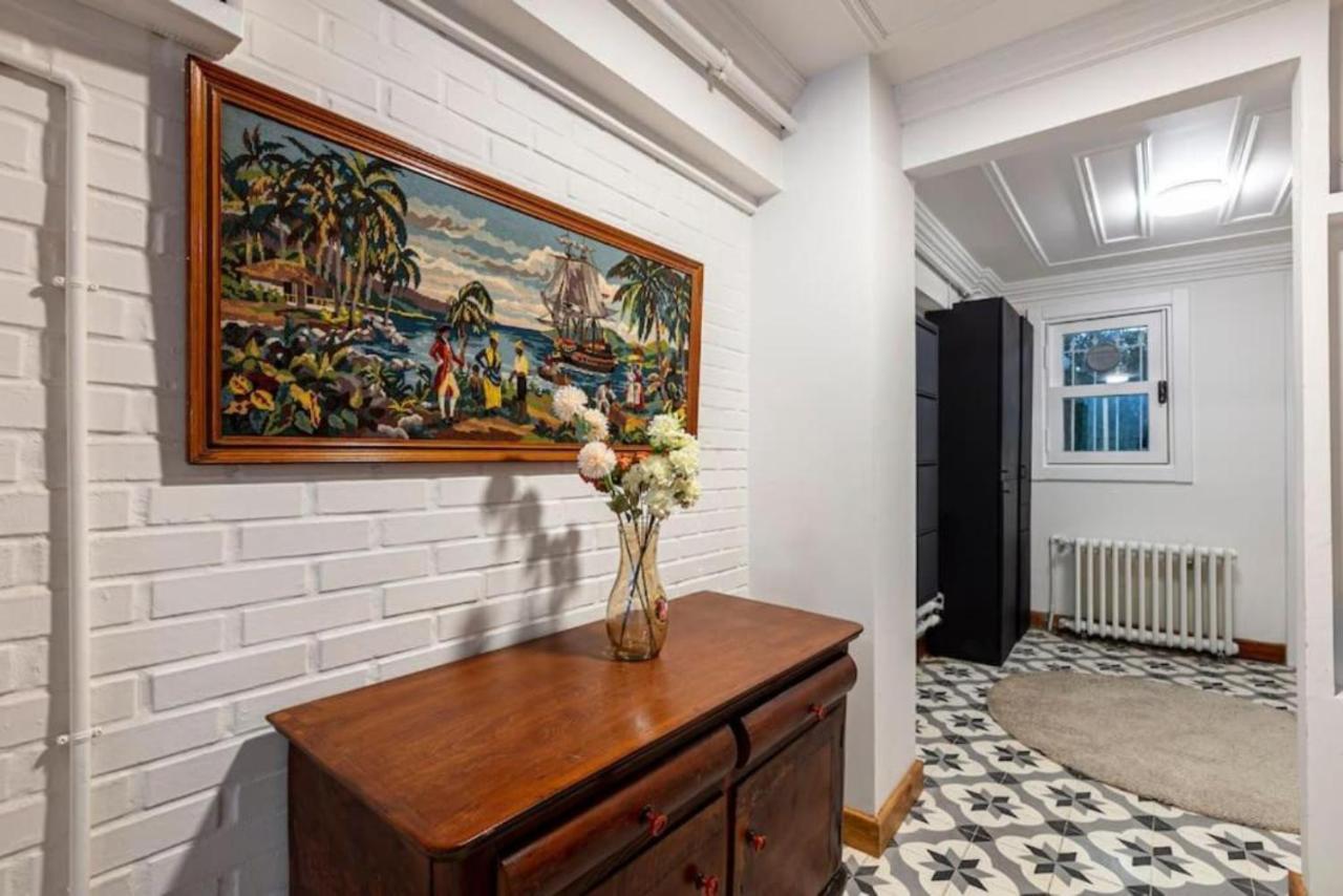 Historical 4-Br Home Steps From Besiktas Stadium & Bosphorus Views - Prime Nisantasi Location! Estambul Exterior foto