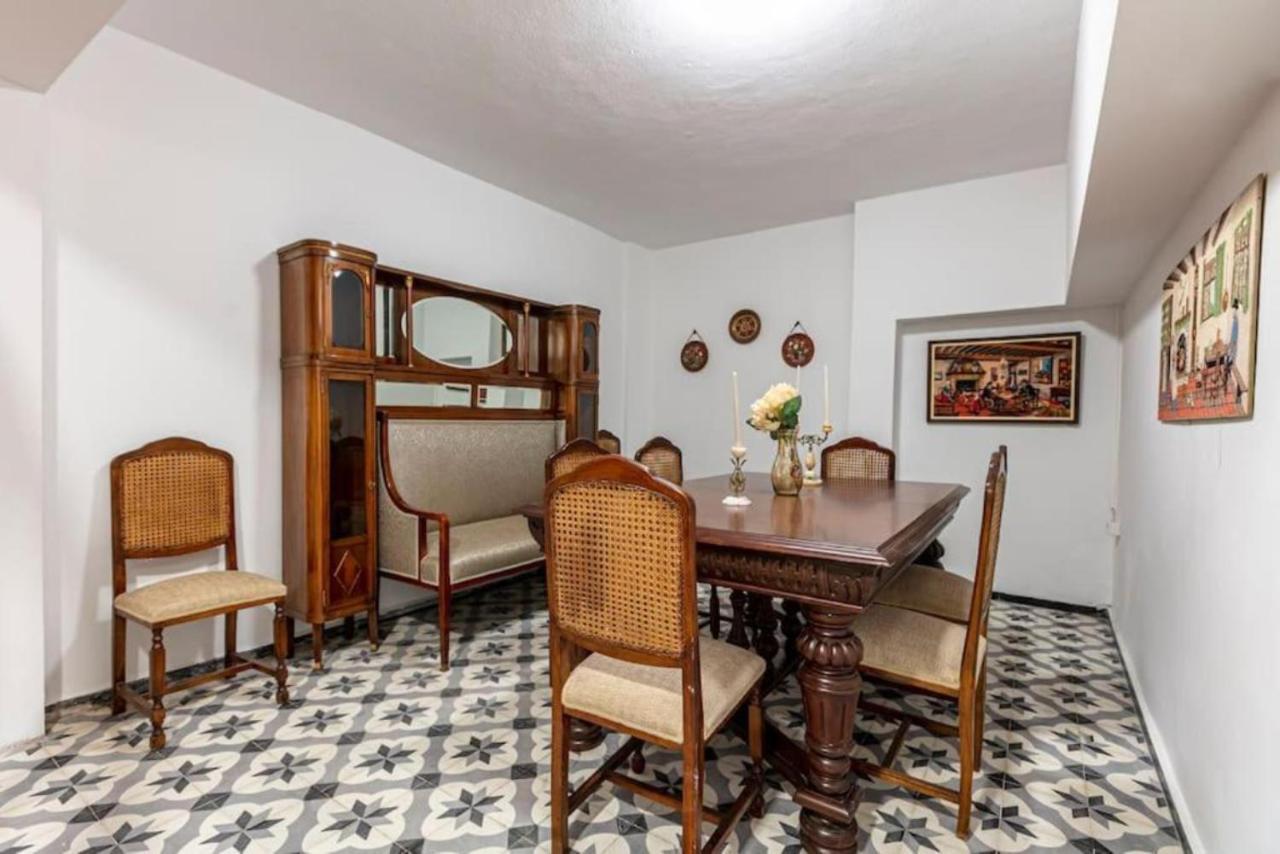 Historical 4-Br Home Steps From Besiktas Stadium & Bosphorus Views - Prime Nisantasi Location! Estambul Exterior foto