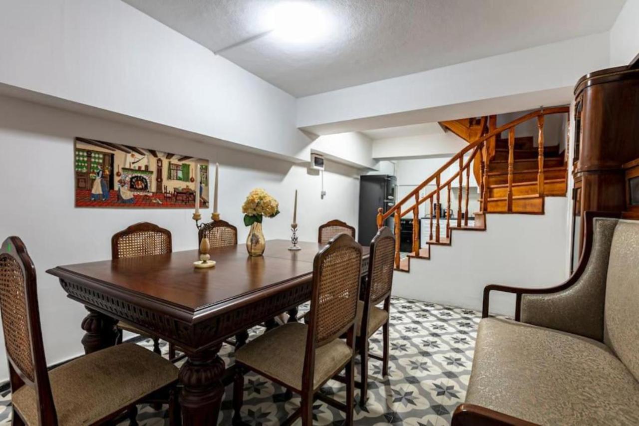 Historical 4-Br Home Steps From Besiktas Stadium & Bosphorus Views - Prime Nisantasi Location! Estambul Exterior foto